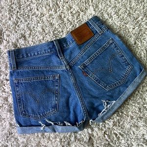 Levi’s shorts